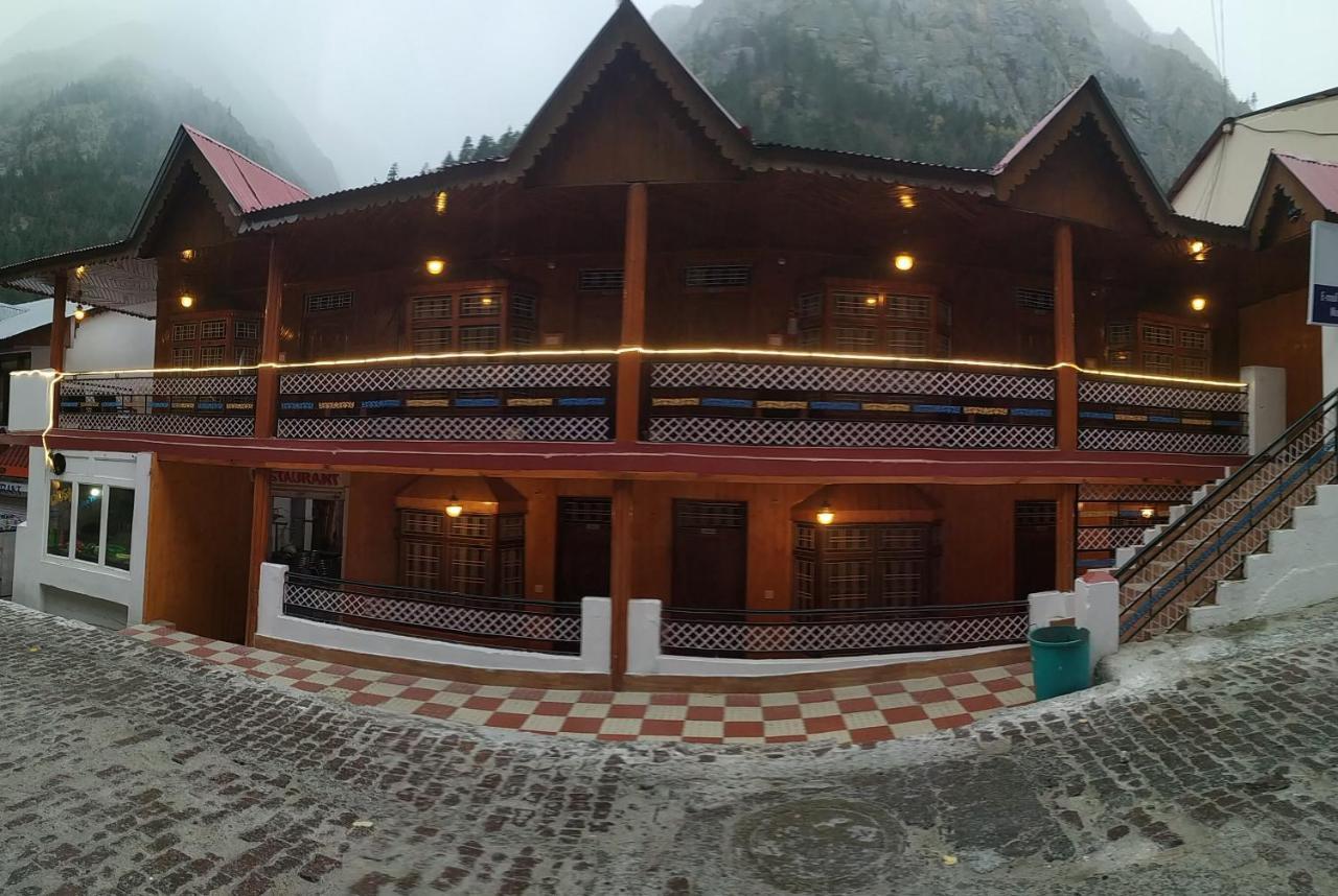 Hotel Manisha Gangotri Eksteriør billede