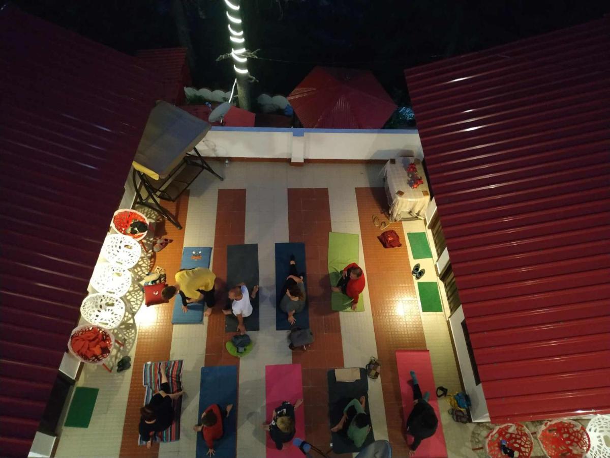 Hotel Manisha Gangotri Eksteriør billede