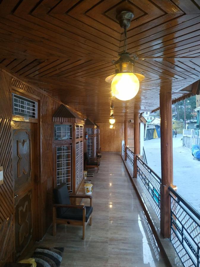 Hotel Manisha Gangotri Eksteriør billede
